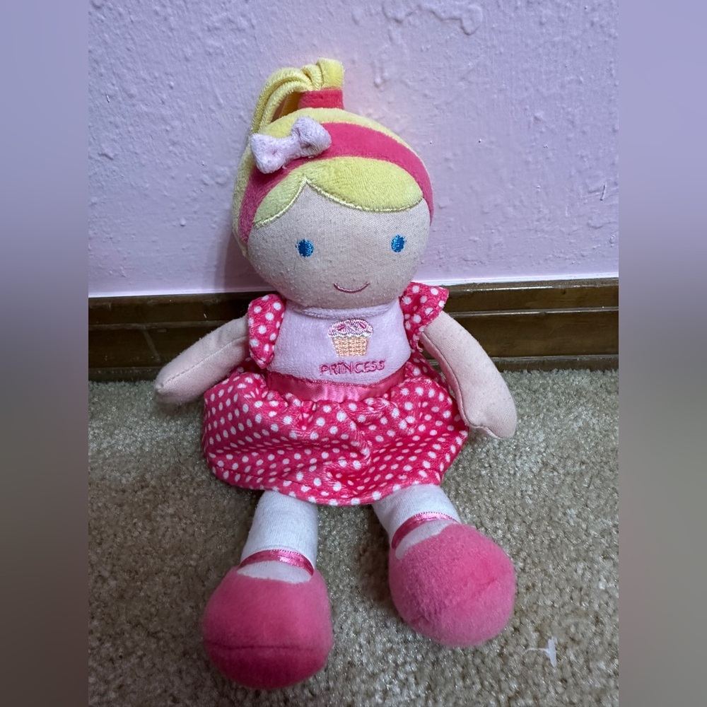 CHILD OF MINE CARTER'S Cupcake PRINCESS Pink BABY DOLL PLUSH Blond 2013